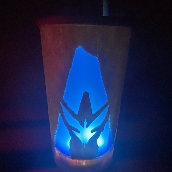 Avatar Fire & Ash Light Up Red Blue Tumbler Cups with Straws Regal Exclusive NEW - Picture 8 of 9